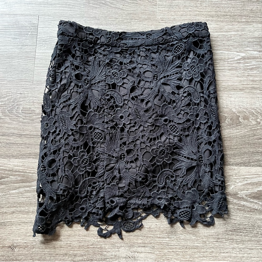 Banana Republic Lace Skirt